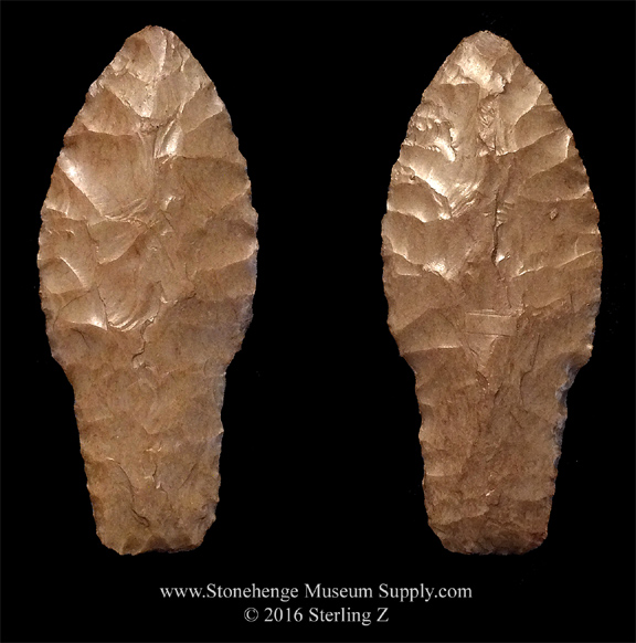 Hell Gap lithic cast - Arrowhead Dwain Rogers Collection Paleo lithic casts for sale - Texas Hell Gap point